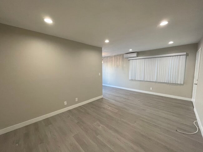 Building Photo - 1830 Federal Ave