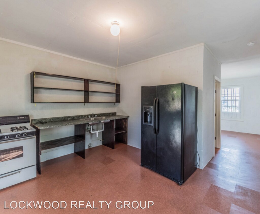 Foto principal - Studio, 1 bath House - 1009 EL PASO ST