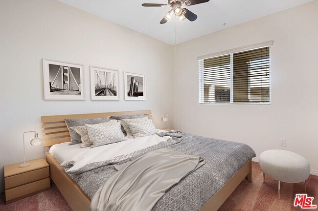 Foto del edificio - 6020 S Seabluff Dr