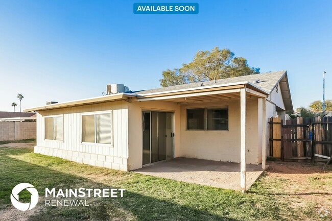 Building Photo - 7719 W Clayton Dr