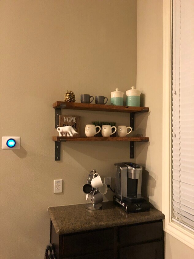 737 S Cesar Chavez Blvd, Dallas, TX 75201 Townhome Rentals in Dallas