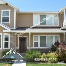 Building Photo - 466 E 2170 N