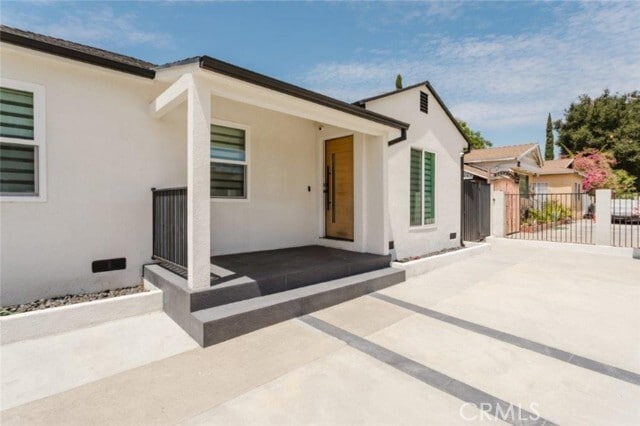 Building Photo - 8119 Shadyglade Ave
