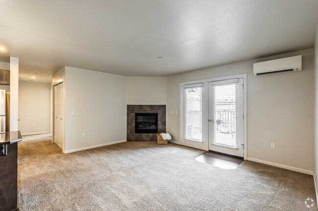 2BR, 1BA - 948SF - Escena Apartments