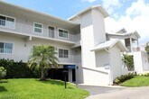 Foto principal - 18070 San Carlos Blvd