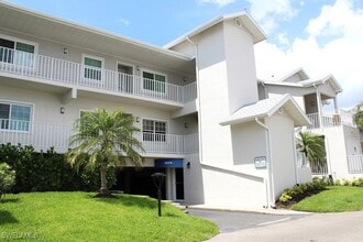 Building Photo - 18070 San Carlos Blvd