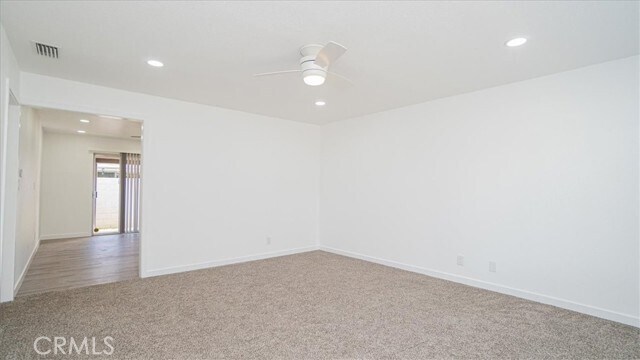 Foto del edificio - 5160 Howard St