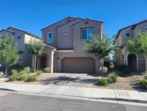 Building Photo - 9897 W Oleta Ave
