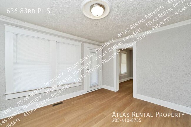 Foto del edificio - 636 83rd Pl S