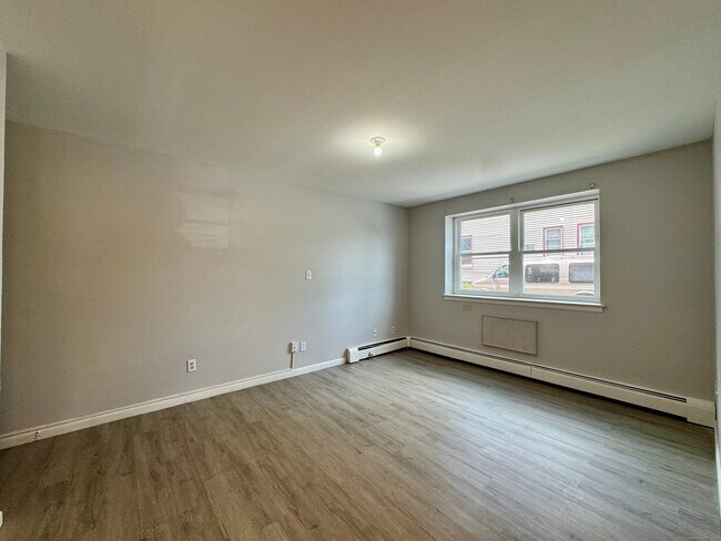 Foto del edificio - 145 Cowles St