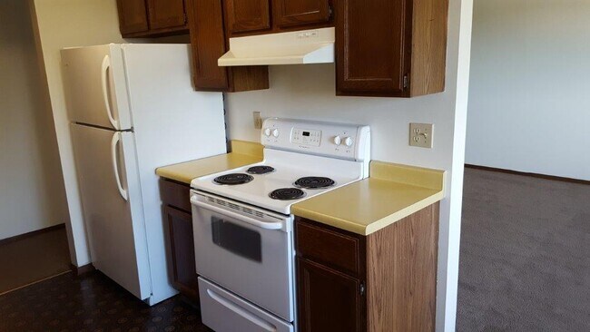 Building Photo - 5105 W 45th St