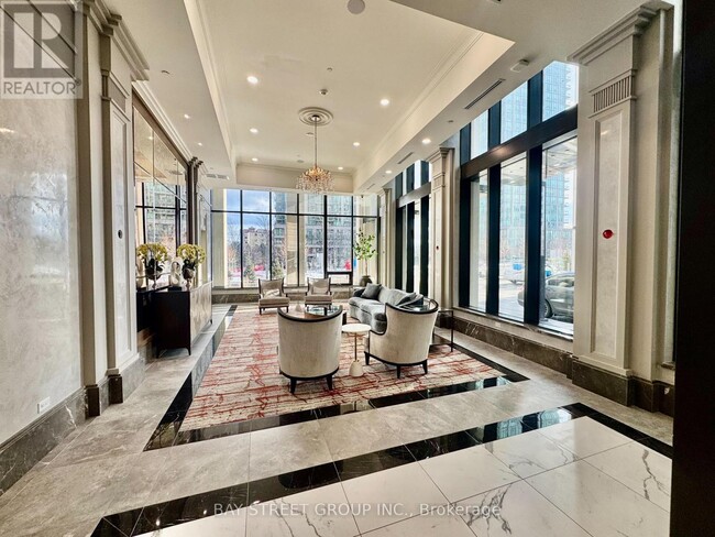 Photo du bâtiment - 30 Elm Dr W