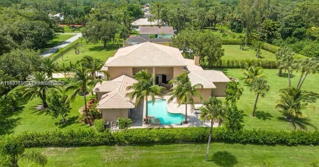 Foto del edificio - 5960 NW 79th Way