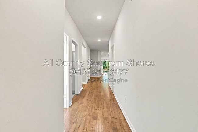 Building Photo - 3414 Bells Lk Cir