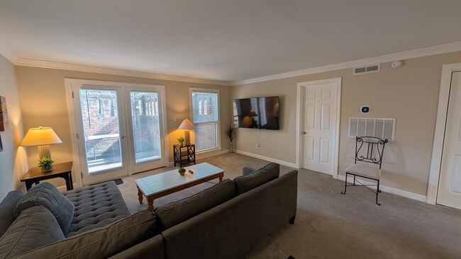 Building Photo - 3523 Ivy Commons Dr