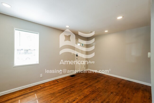 Foto del edificio - 3089 Worthington Ave