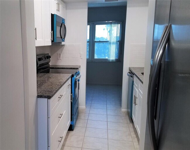 Foto del edificio - 5060 76th Ave N
