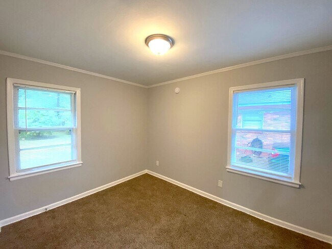 Foto del edificio - 4224 Philsdale Ave