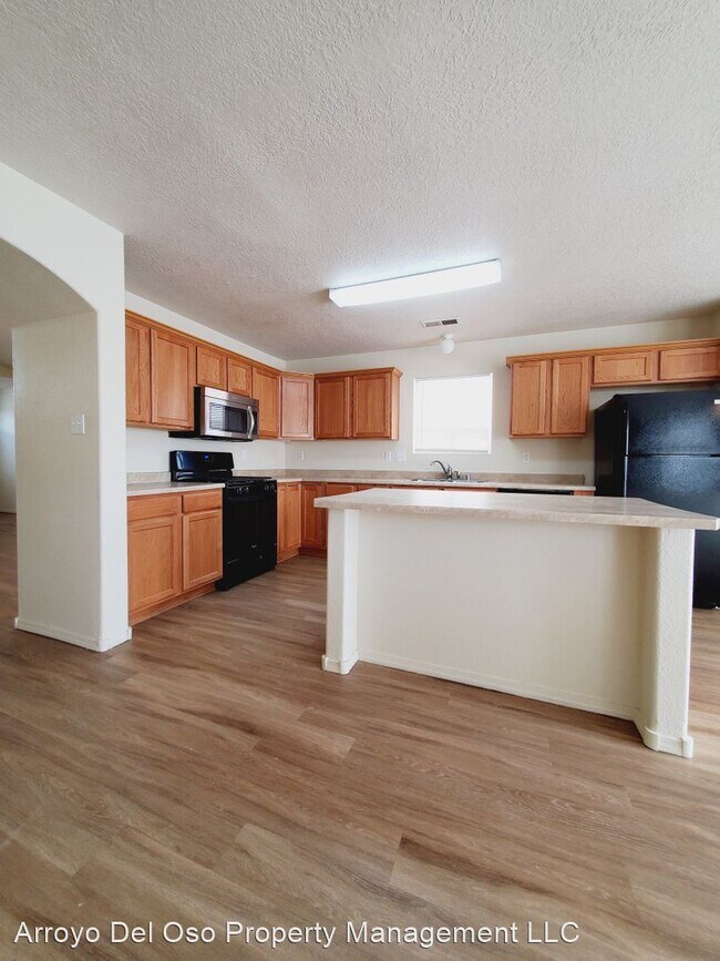 Foto del edificio - 3 br, 2.5 bath House - 631 Rain Lily