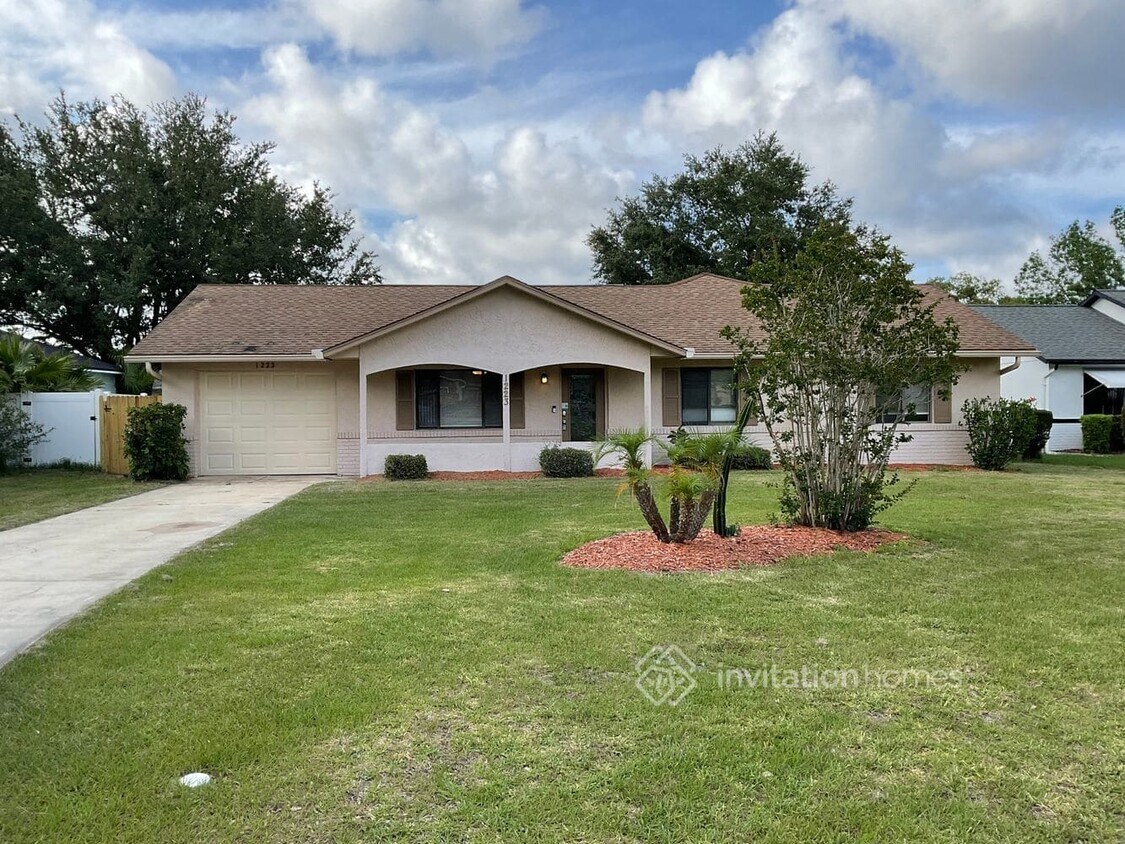 Primary Photo - 1223 Ryan St
