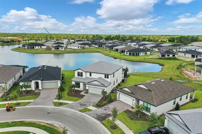 Foto del edificio - 2561 Buckthorn Lp