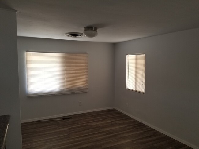 Foto del edificio - Newly Remodeled 2 Bedroom Mobile Home in B...