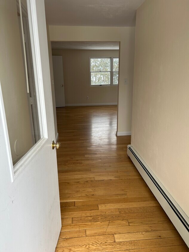 910 Squires Ave, Endicott, NY 13760 Townhome Rentals in Endicott NY