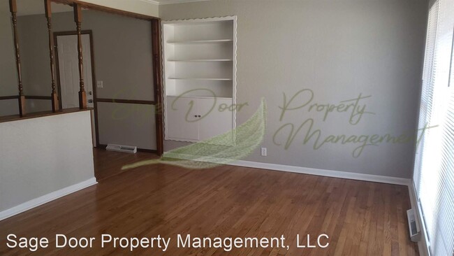 Building Photo - 3 br, 1 bath House - 412 Lacy Lane