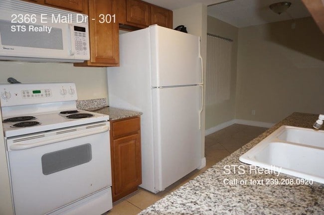 Building Photo - 2366 E Mall Dr