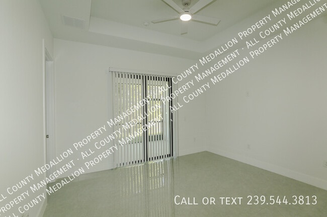 Building Photo - 143 Harold Ave S