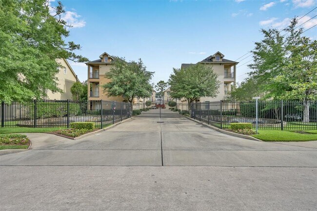 Building Photo - 1310 Bobbitt Pl Ln