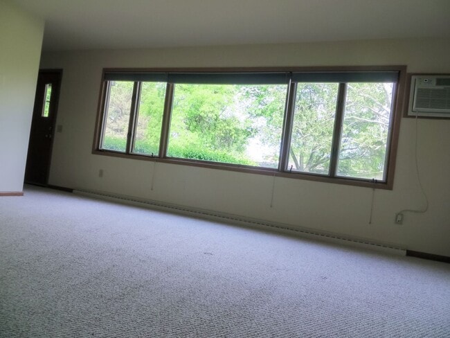 Interior Photo - Chalet Gardens Apartments