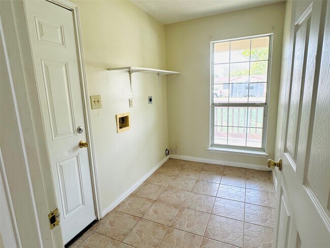 Foto del edificio - 17202 E Shawnee