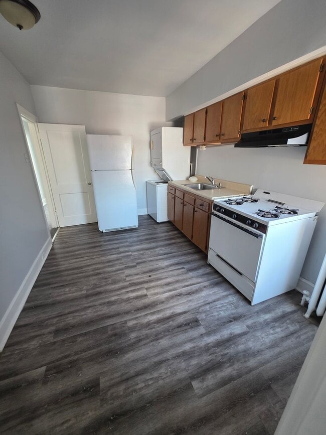 6626 N 17th St - 6626  N 17th St Apartment
