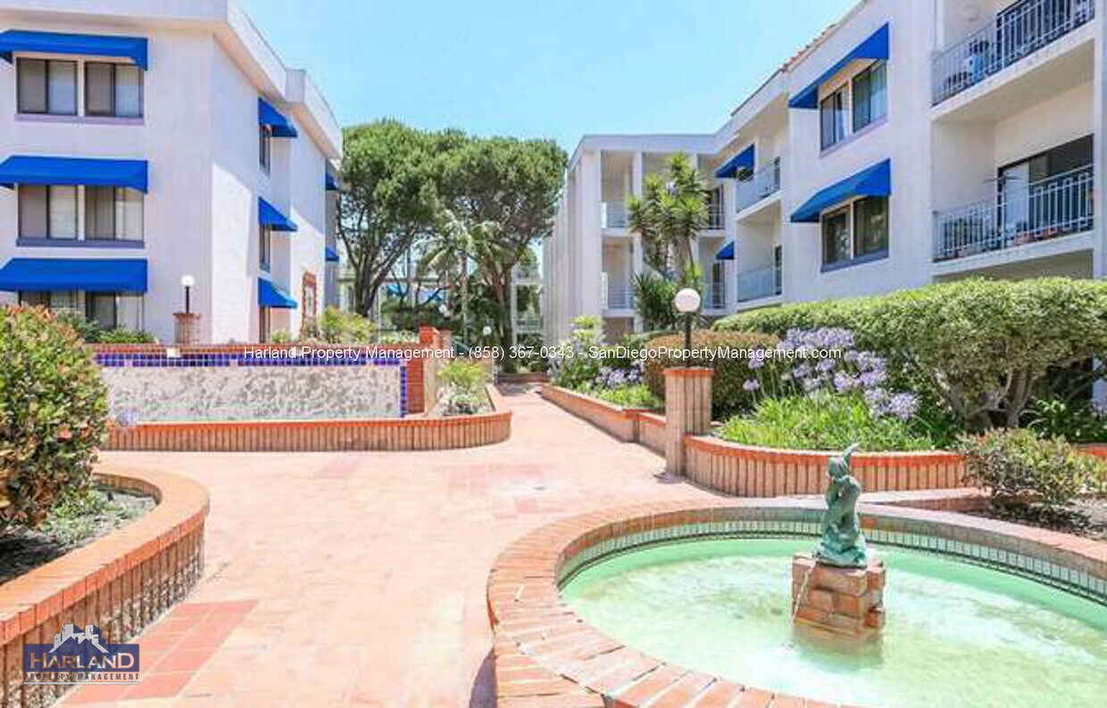 Foto principal - 8308 Regents Rd