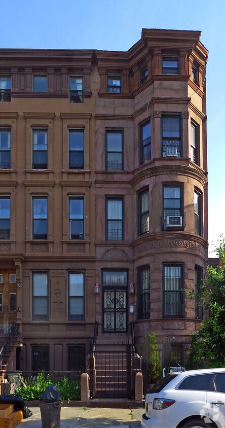 Foto del edificio - 265 Jefferson Ave