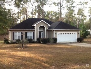 Building Photo - 318 Riverchase Dr