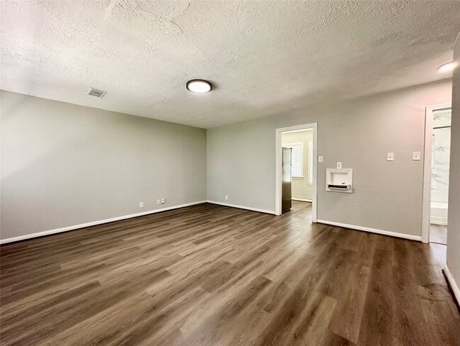 Building Photo - 3723 Cosby St