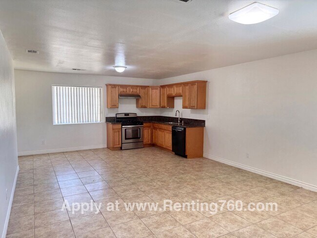 Foto del edificio - 8650 Abeland Rd