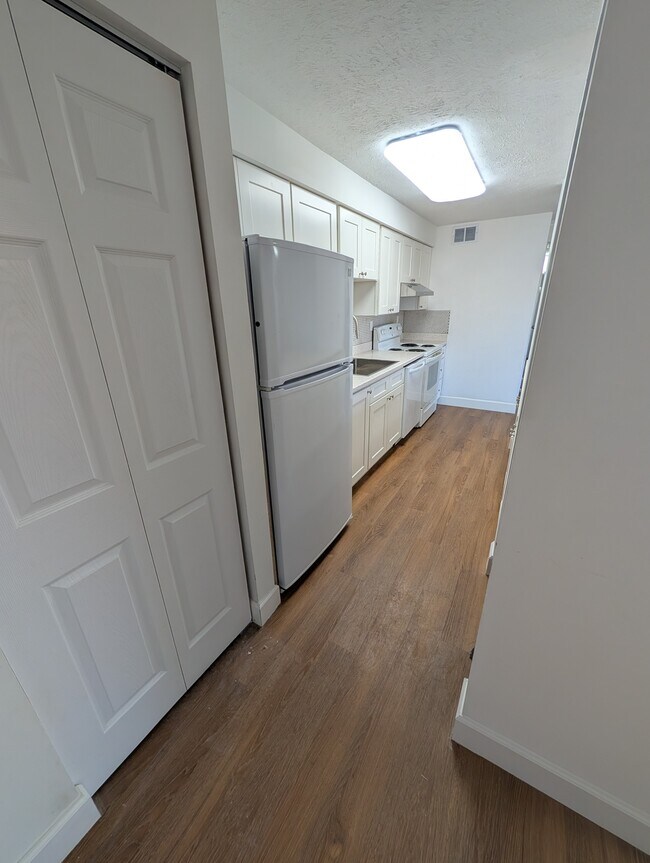 Cocina - 19609 Gunners Branch Rd