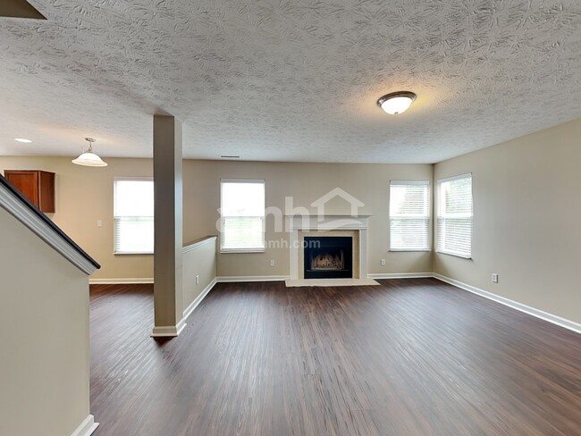 Building Photo - 6624 Coppel Court