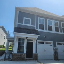 Building Photo - 4159 Northridge St