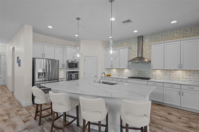 Building Photo - 2515 Portico St