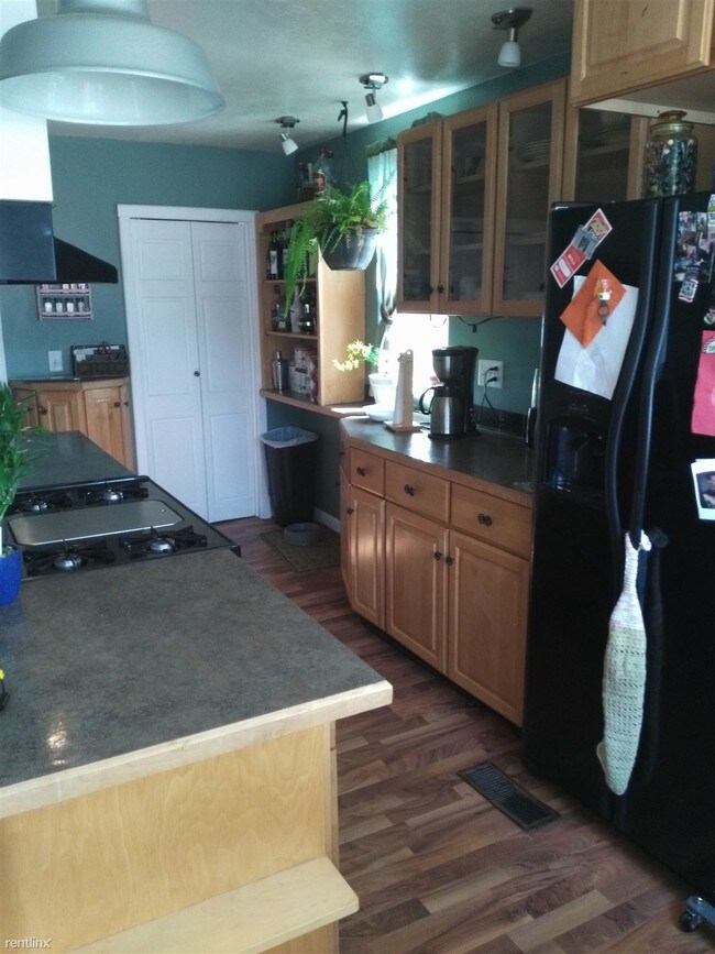 1201 Morningside Ave, Sioux City, IA 51106 Condo for Rent in Sioux