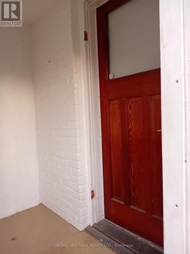 Building Photo - 75 Charles St