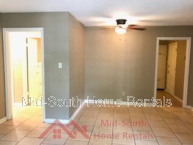 Building Photo - 129 Stonewall St