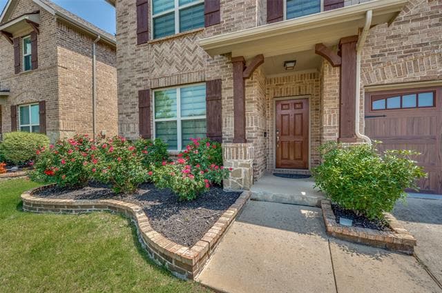 Building Photo - 2666 Calmwood Dr