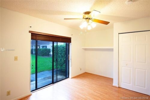 Foto del edificio - 9792 NW 14th St