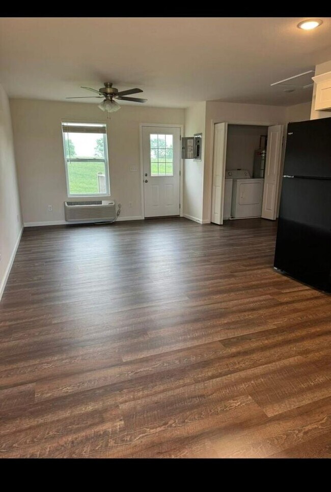 Building Photo - Cedar Cove