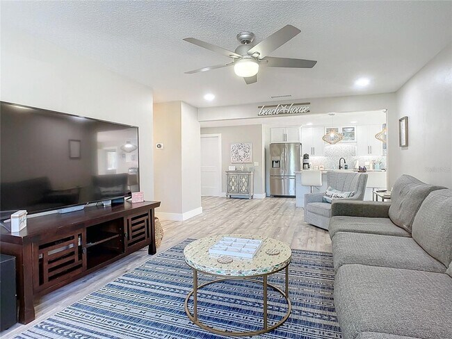 Foto del edificio - 2309 Saxon Dr